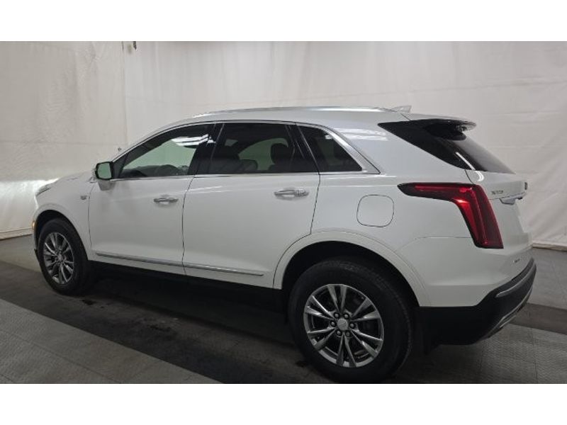 2021 Cadillac XT5 Premium Luxury photo 4