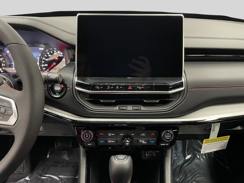 2026 Jeep Compass Trailhawk - Photo 17
