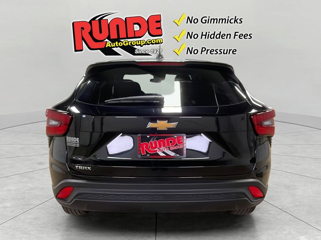 Used 2025 Chevrolet Trax LS Sport Utility