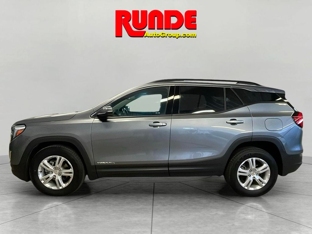 2020 Gmc Terrain SLE photo 2