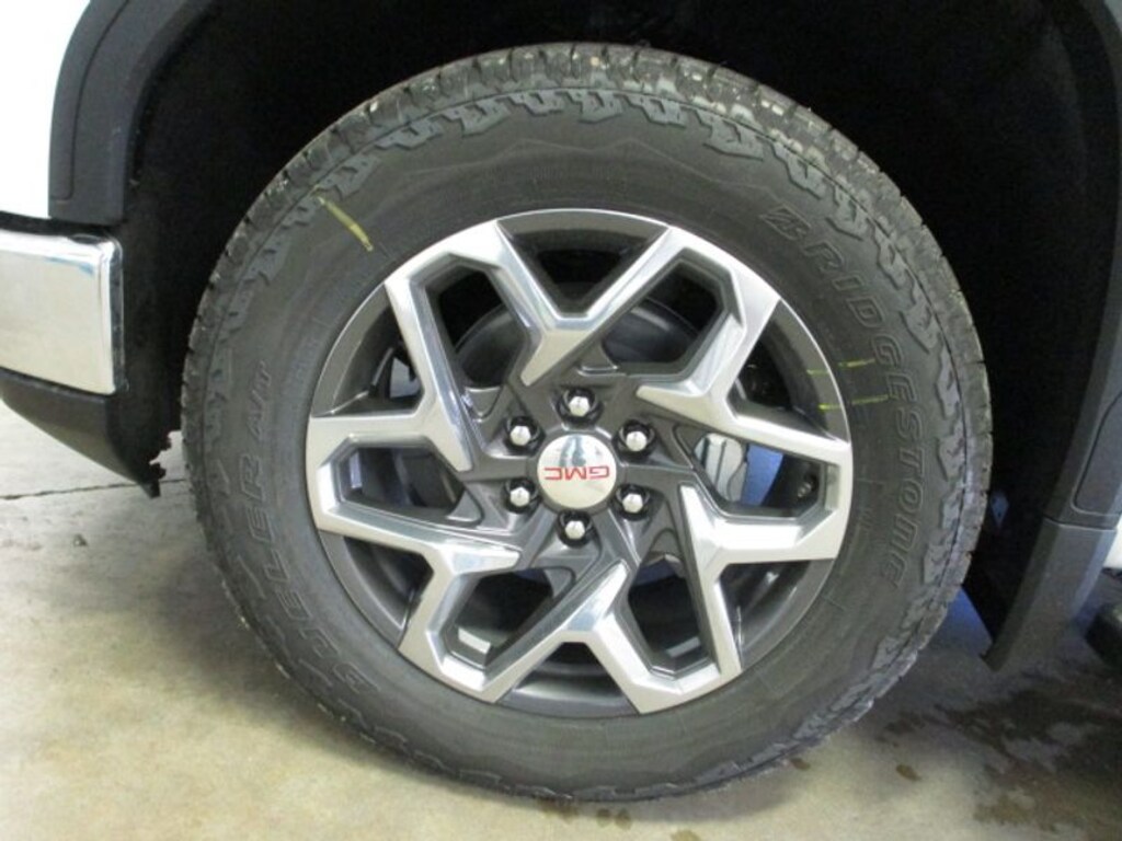 Used 2024 GMC Sierra SLT Crew Cab