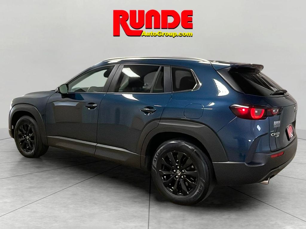 2024 Mazda CX-50 2.5 S Preferred photo 3
