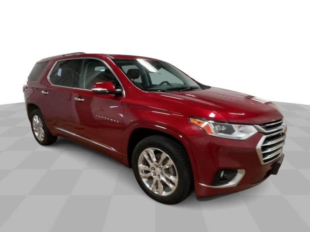 Used 2019 Chevrolet Traverse High Country with VIN 1GNEVJKWXKJ184950 for sale in Manchester, IA