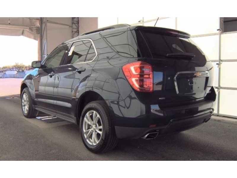 2016 Chevrolet Equinox LT photo 4