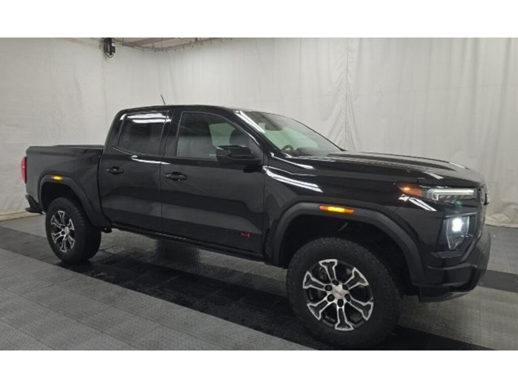 Used 2023 GMC Canyon AT4 Crew Cab