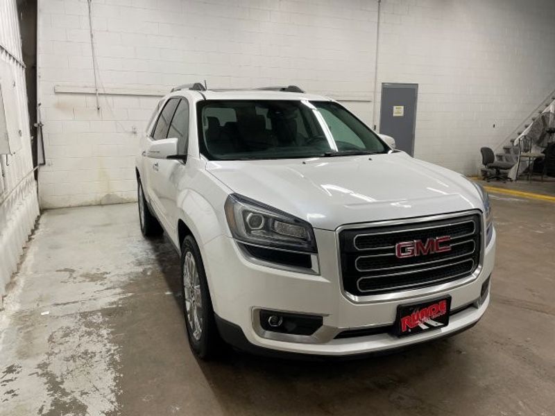 2017 Gmc Acadia Limited photo 3