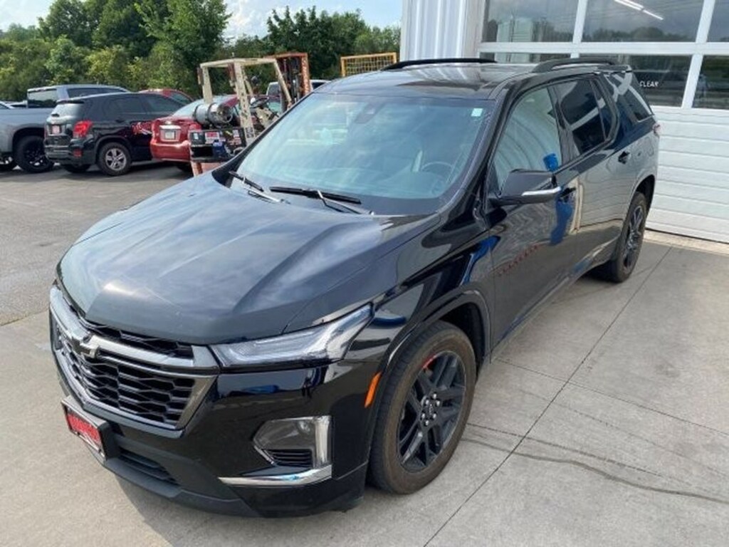 Used 2023 Chevrolet Traverse Premier Sport Utility