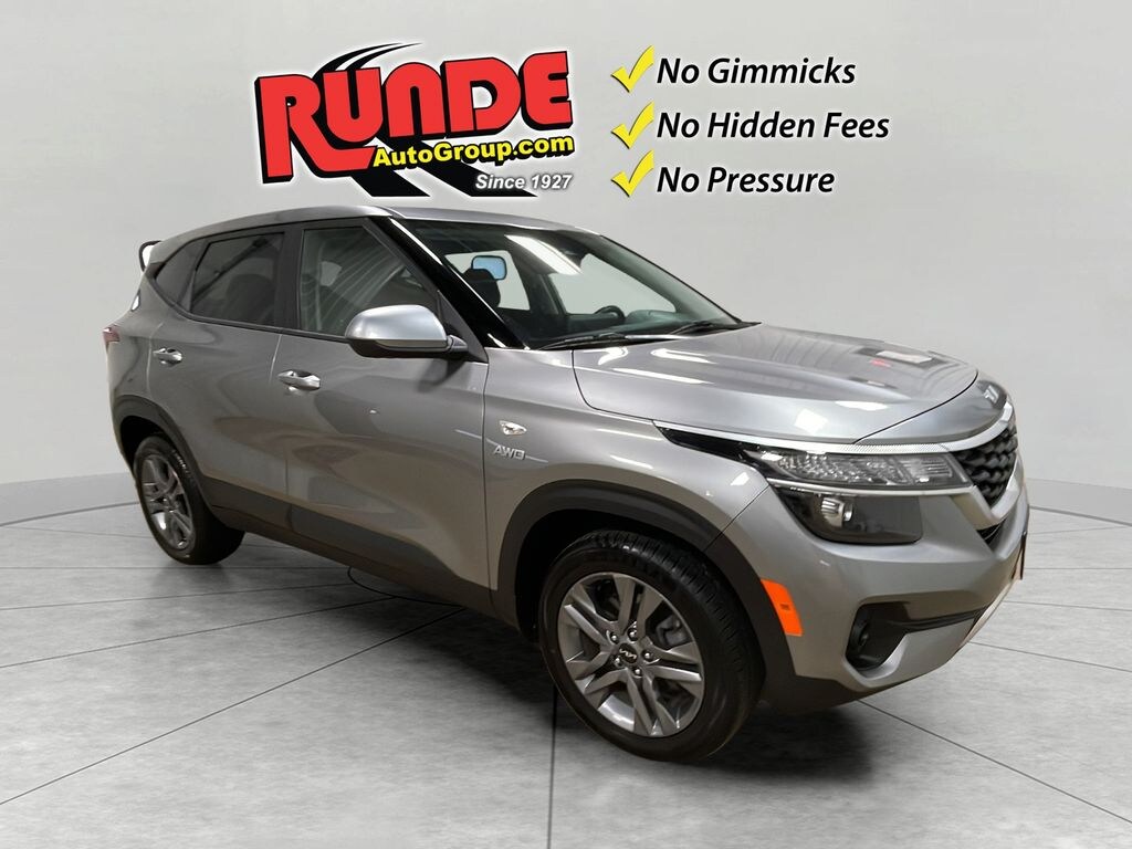 Used 2023 Kia Seltos LX Sport Utility