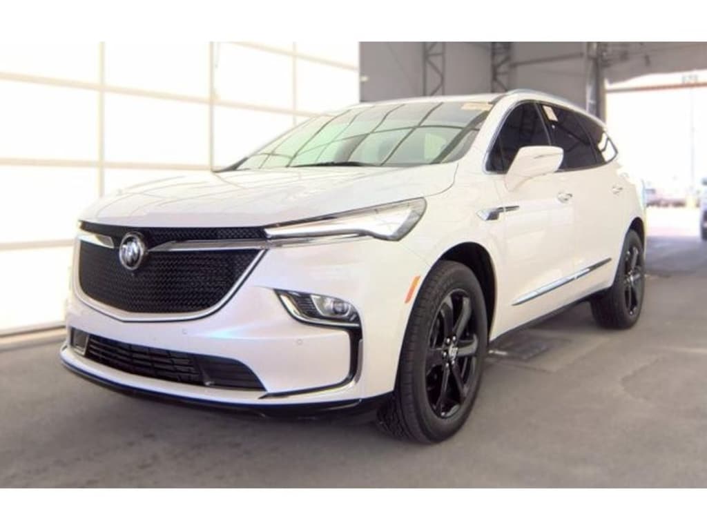 Used 2024 Buick Enclave Essence Sport Utility