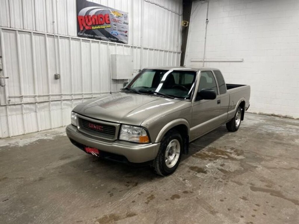 Used 2001 GMC Sonoma SLS w/1SG Pkg Extended Cab