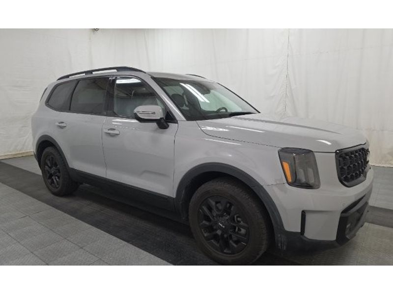 2024 Kia Telluride SX photo 2
