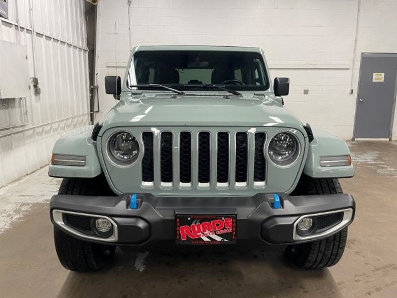 2023 Jeep Wrangler 4xe Sahara photo 2