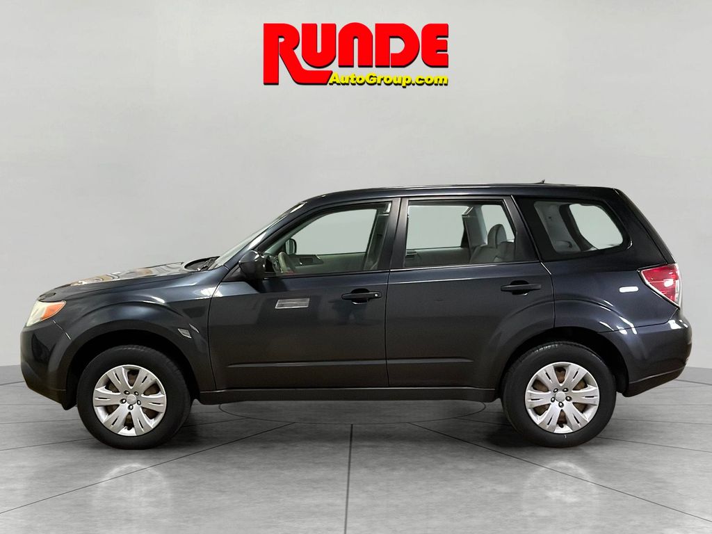 Used 2013 Subaru Forester X with VIN JF2SHAACXDG406561 for sale in Manchester, IA