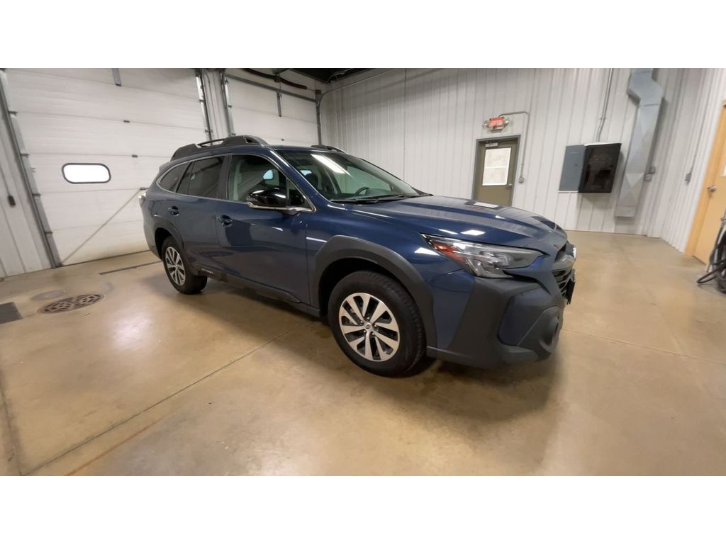 2024 Subaru Outback Premium photo 2