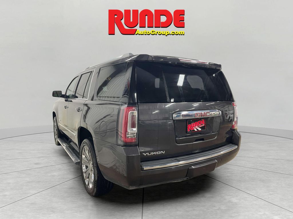 2015 Gmc Yukon Denali photo 2