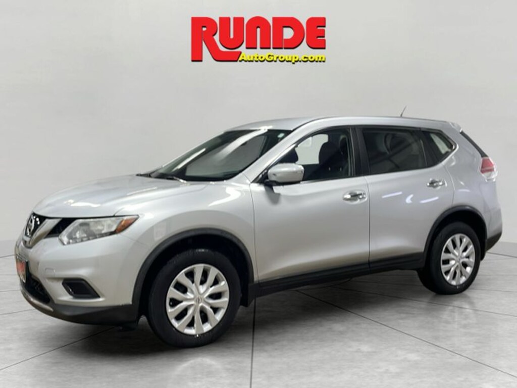 Used 2015 Nissan Rogue S SUV
