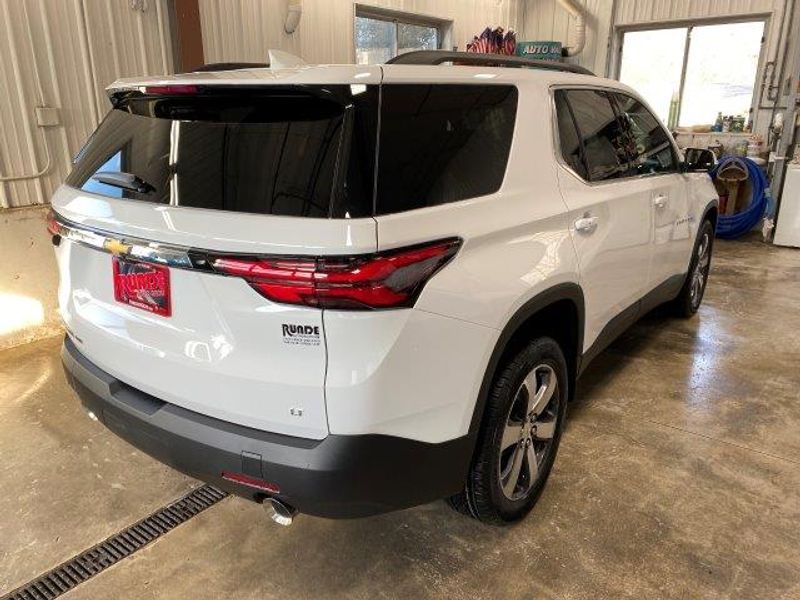 2023 Chevrolet Traverse Leather photo 4