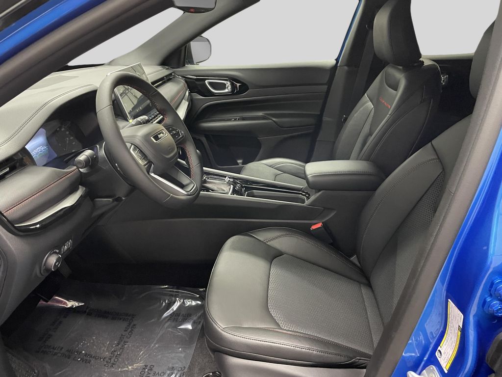 2026 Jeep Compass Trailhawk - Photo 13