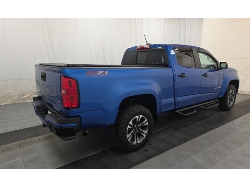 2022 Chevrolet Colorado Z71 photo 3