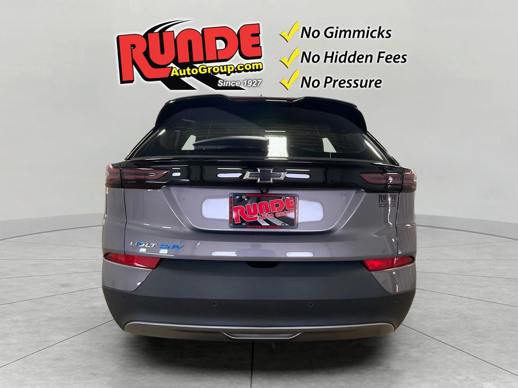 2022 Chevrolet Bolt EUV photo 3