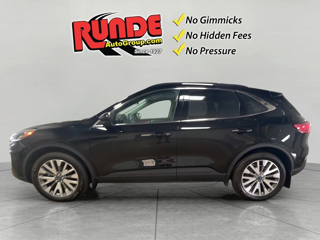 Used 2022 Ford Escape Hybrid Titanium Hybrid Sport Utility