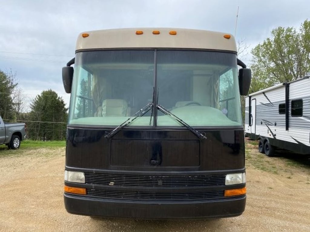 Used 1999 Ford F53 Class A Motorhome Chassis; Stripped Chassis