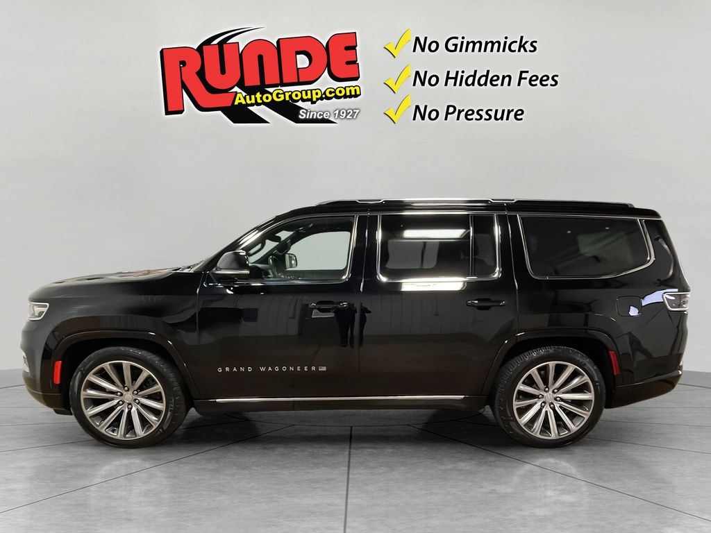 2022 Jeep Grand Wagoneer I photo 2