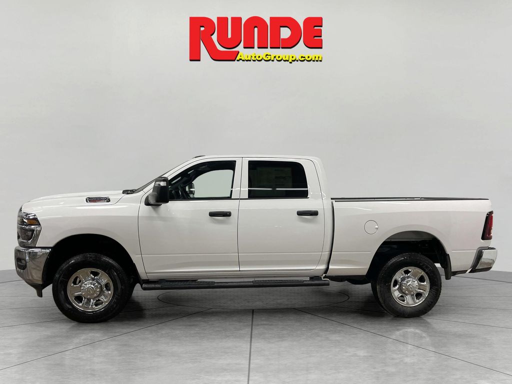 2025 Ram 2500 Tradesman photo 2