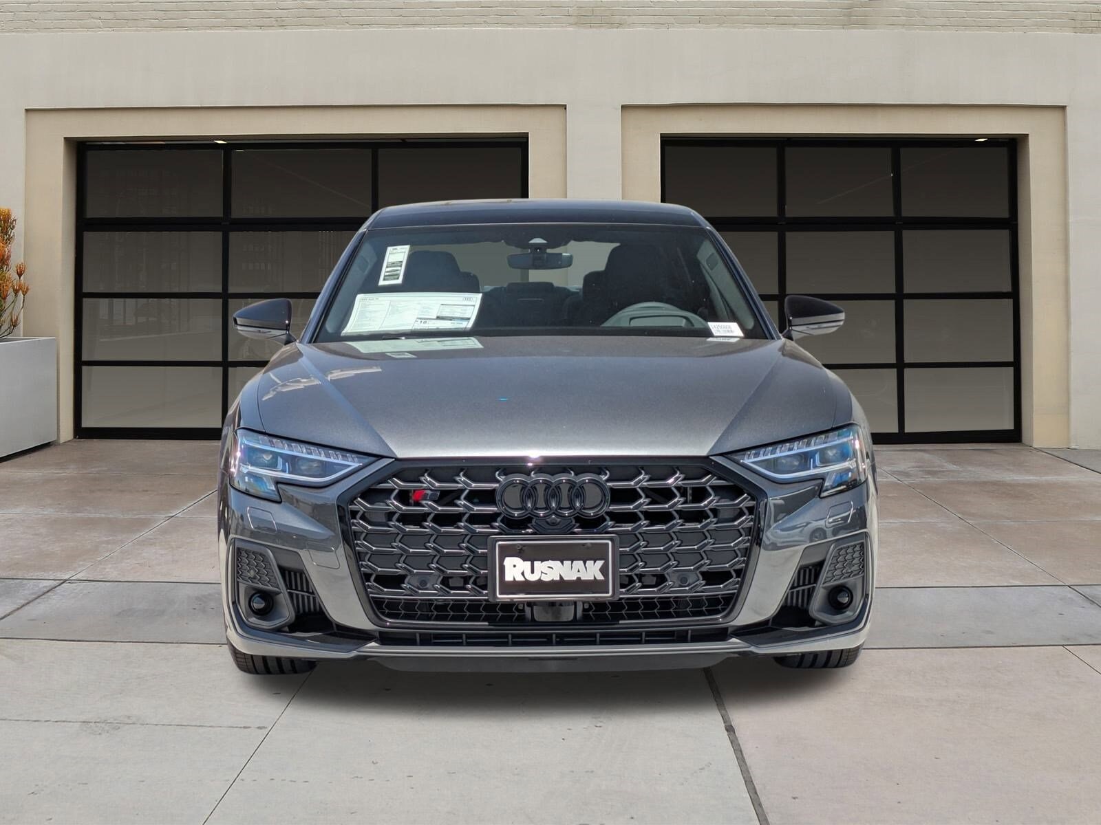 2025 Audi S8 4.0T photo 2