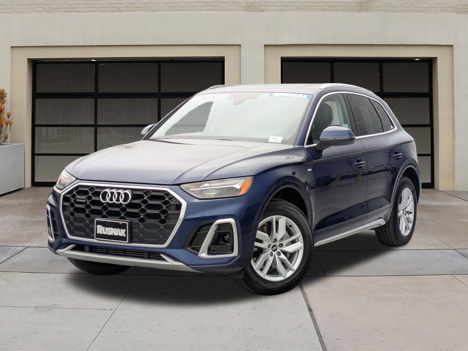 2022 Audi Q5 45 S line Premium photo 3