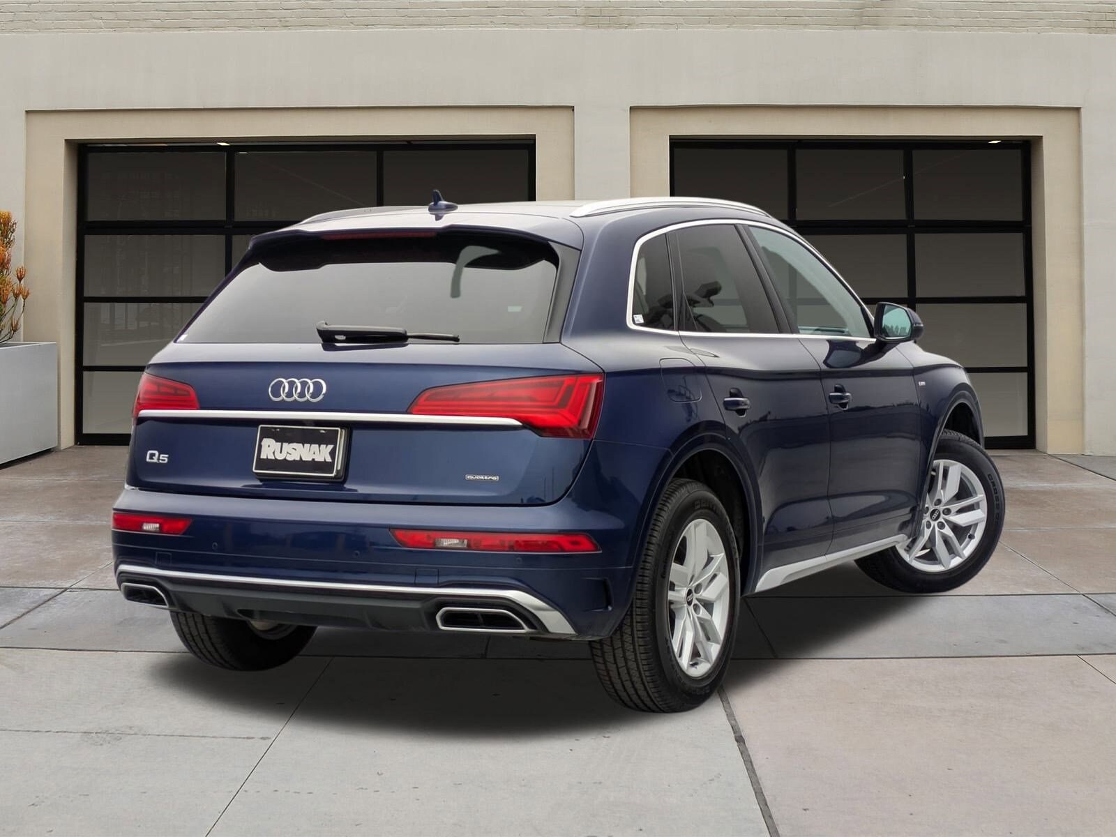 2022 Audi Q5 45 S line Premium photo 4