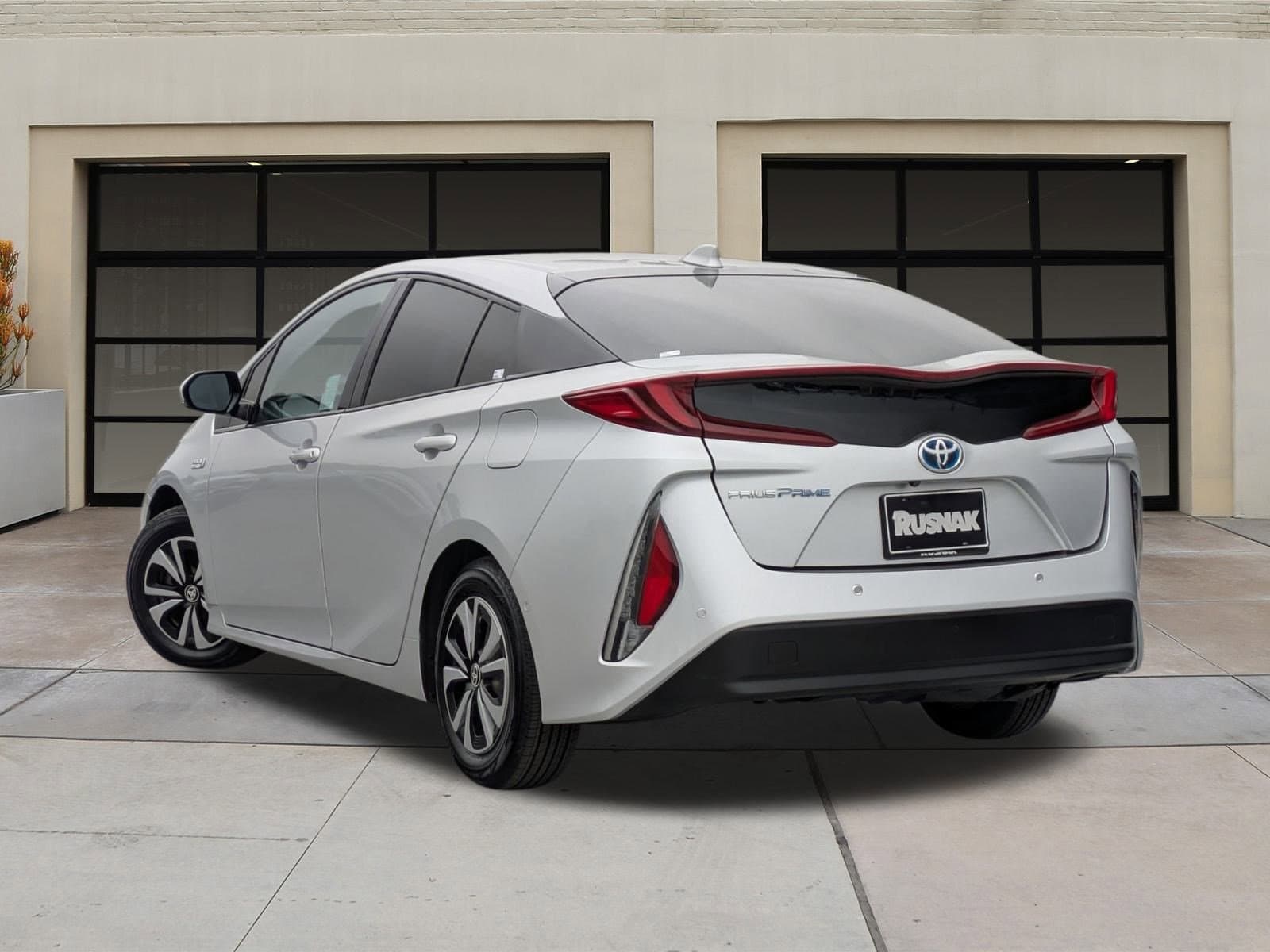 Used 2017 Toyota Prius Prime Advanced with VIN JTDKARFP3H3058290 for sale in Pasadena, CA