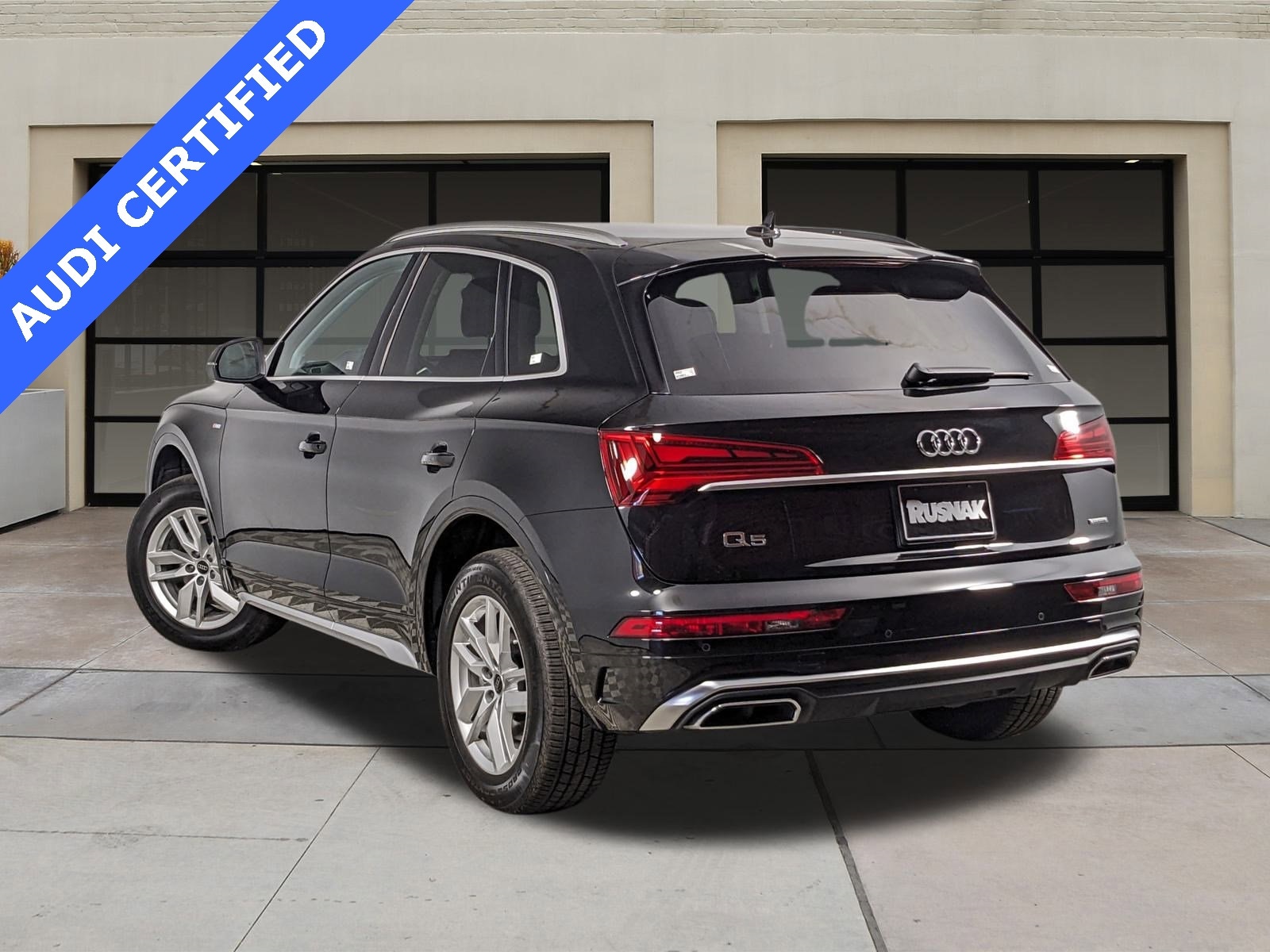 Certified 2024 Audi Q5 Premium with VIN WA1GAAFY4R2000464 for sale in Pasadena, CA