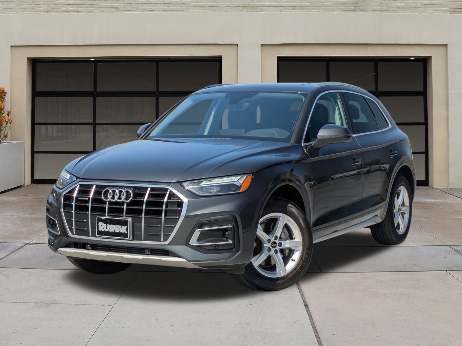 2023 Audi Q5 40 Premium photo 3