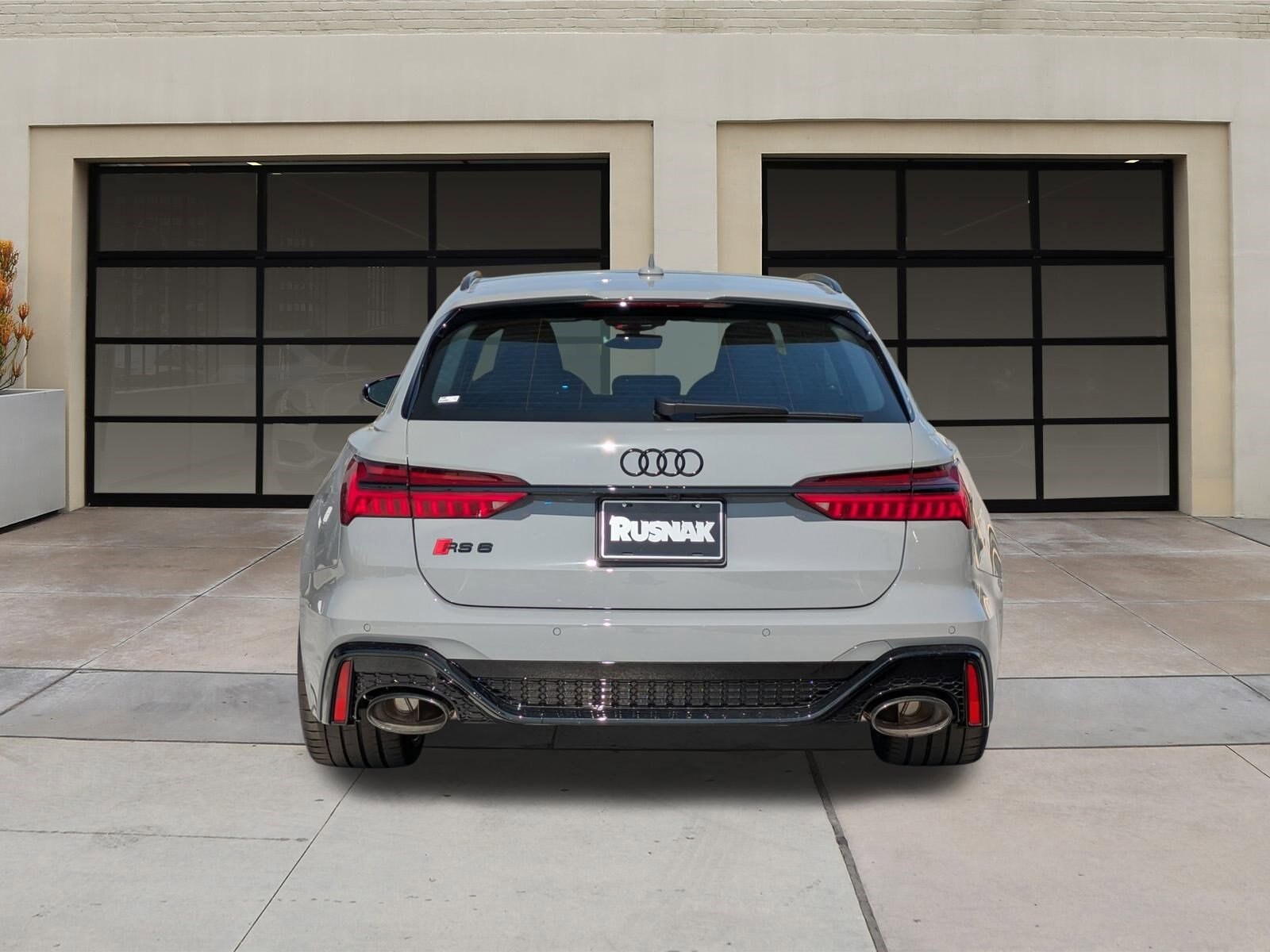 2025 Audi RS 6 Avant Performance Base photo 4