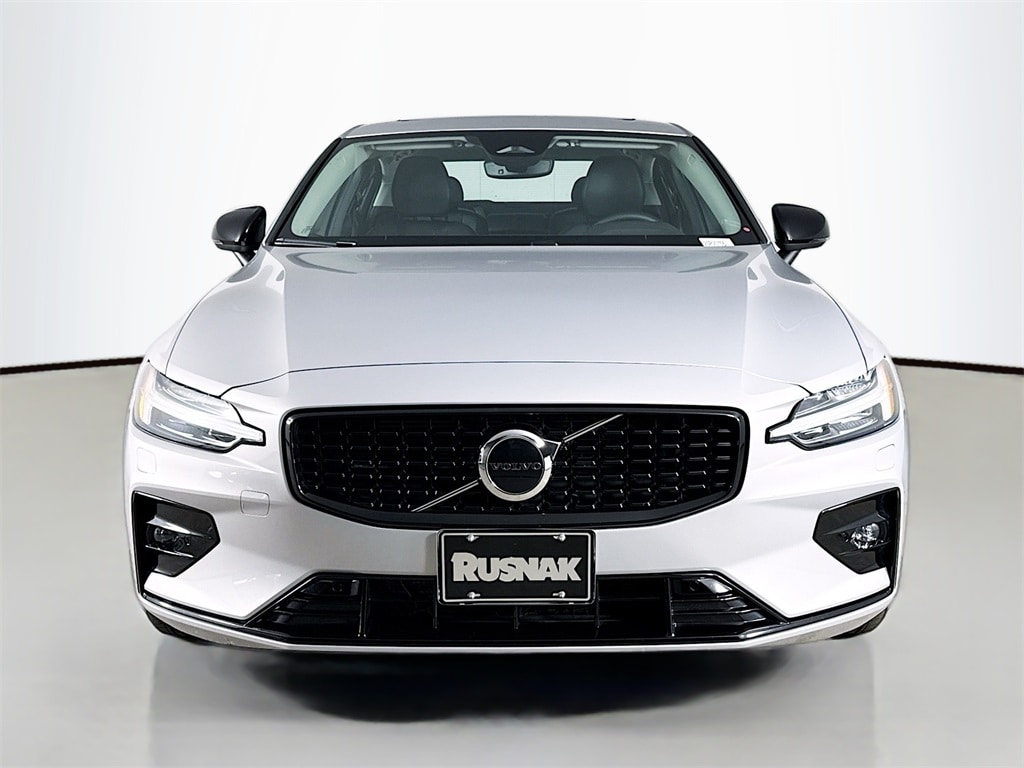Used 2025 Volvo S60 B5 Core Sedan