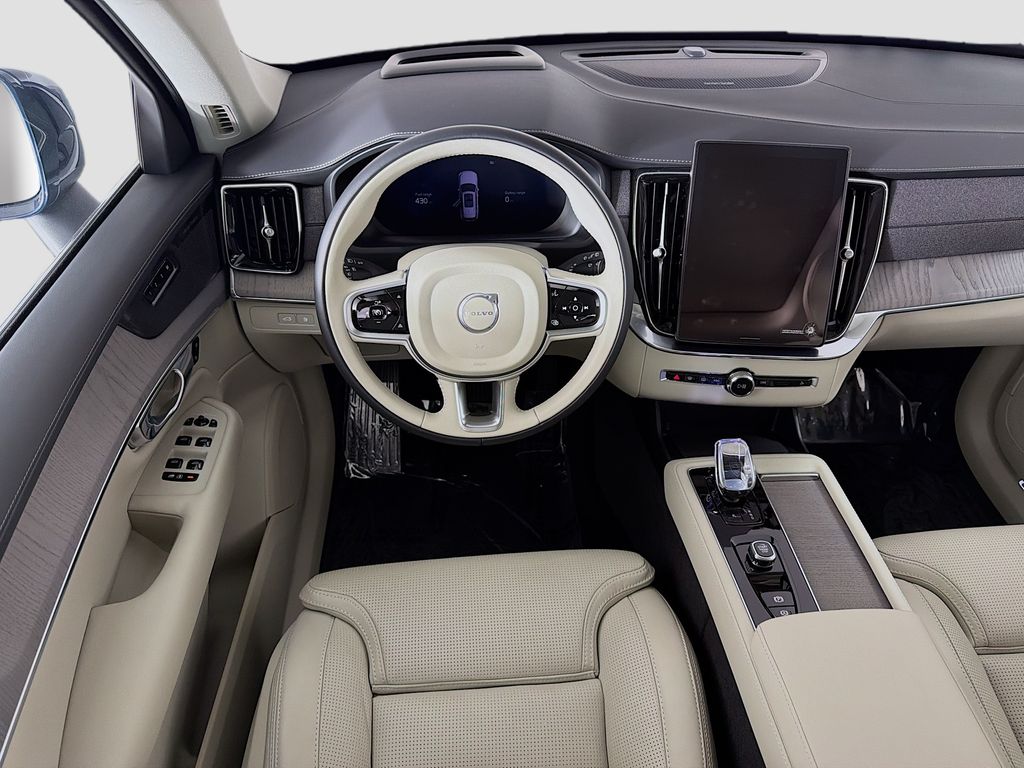 2026 Volvo XC90 Ultra - Photo 24