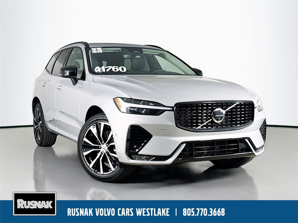 2025 Volvo XC60 B5 Plus Dark AWD's photo