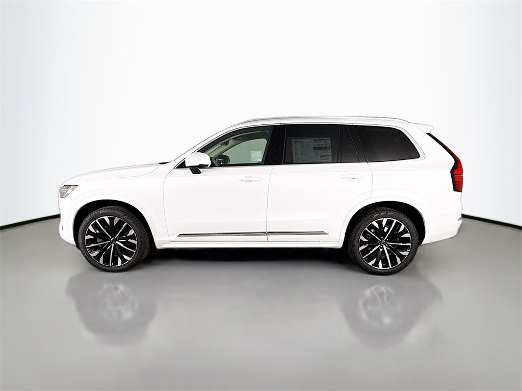 2025 Volvo XC90 photo 2