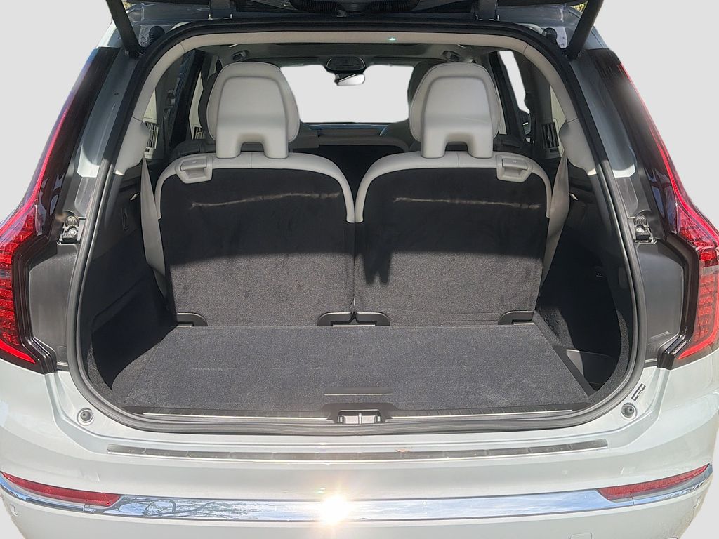 2026 Volvo XC90 Ultra - Photo 27