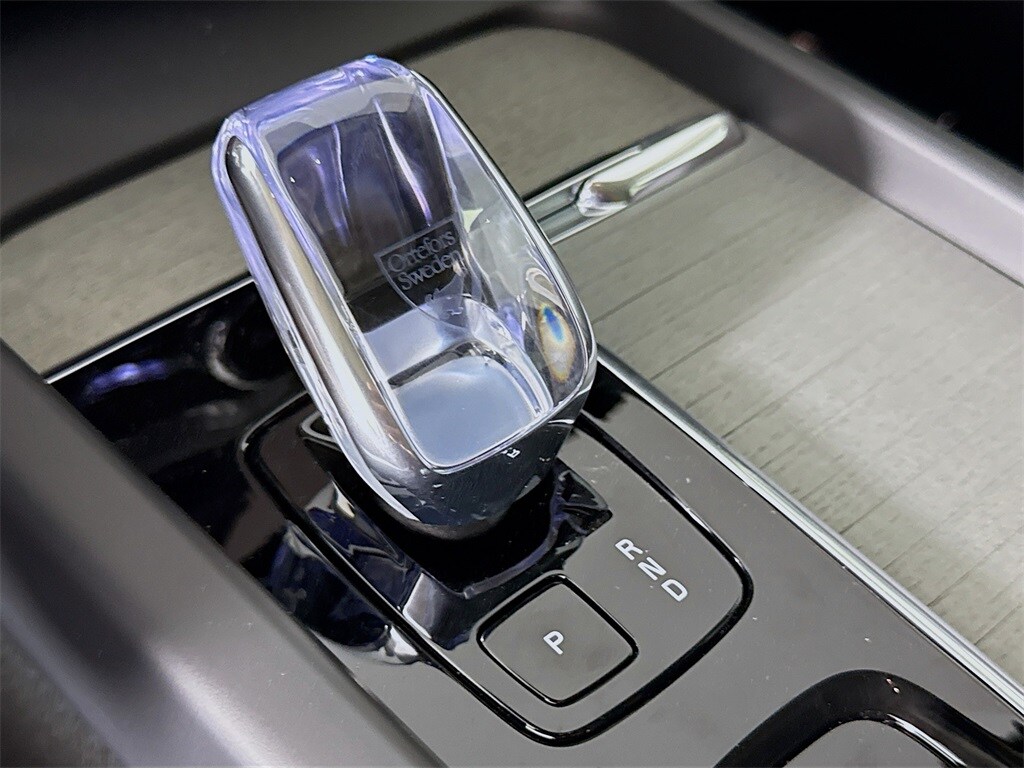 2026 Volvo V60 Cross Country Ultra - Photo 17