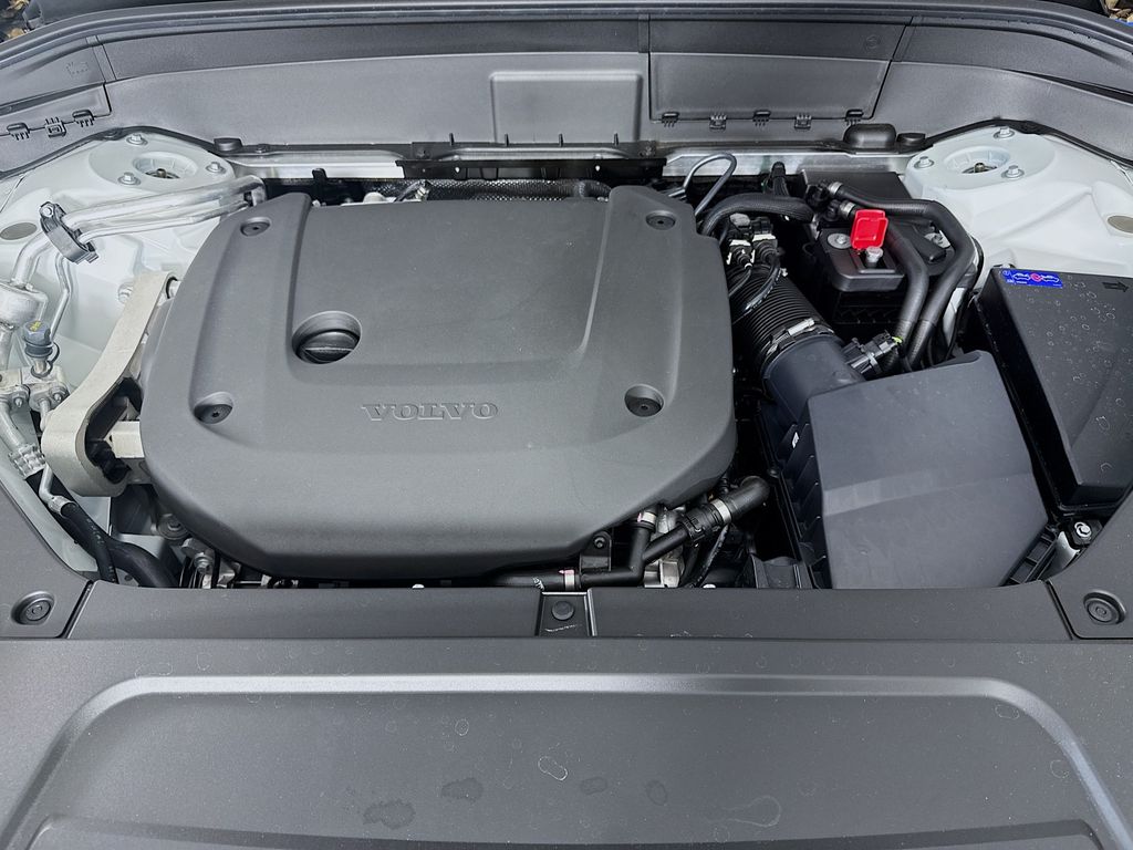 2026 Volvo XC90 Ultra - Photo 32