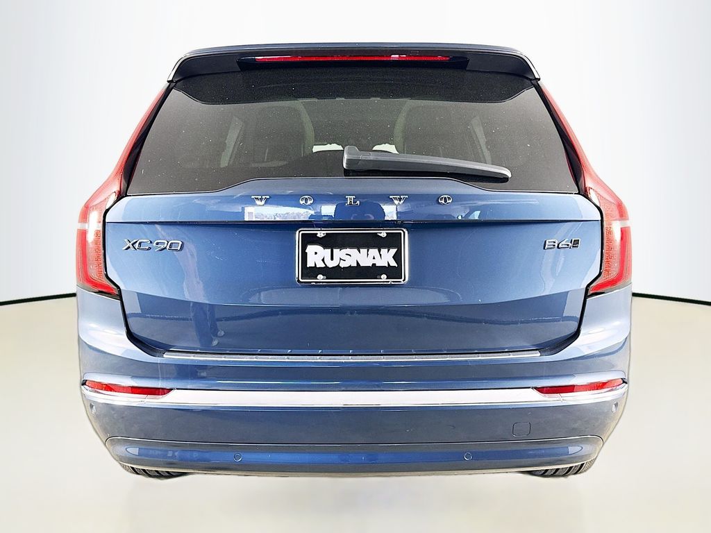 2026 Volvo XC90 Plus - Photo 6