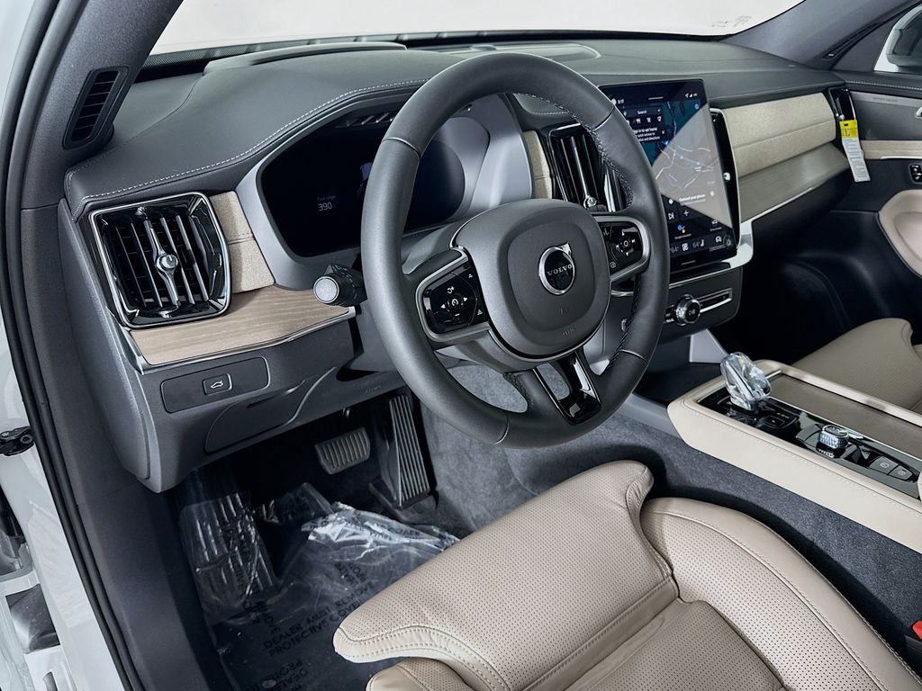 2026 Volvo XC90 Ultra - Photo 8