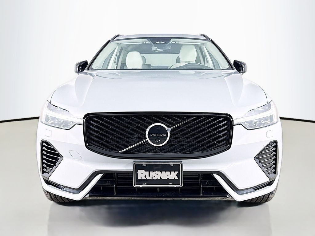 New 2026 Volvo XC60 plug-in hybrid T8 Ultra SUV