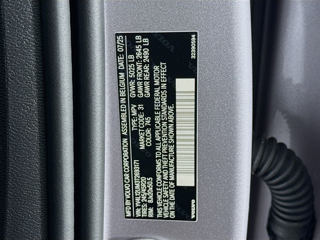 2026 Volvo XC40 Ultra - Photo 33