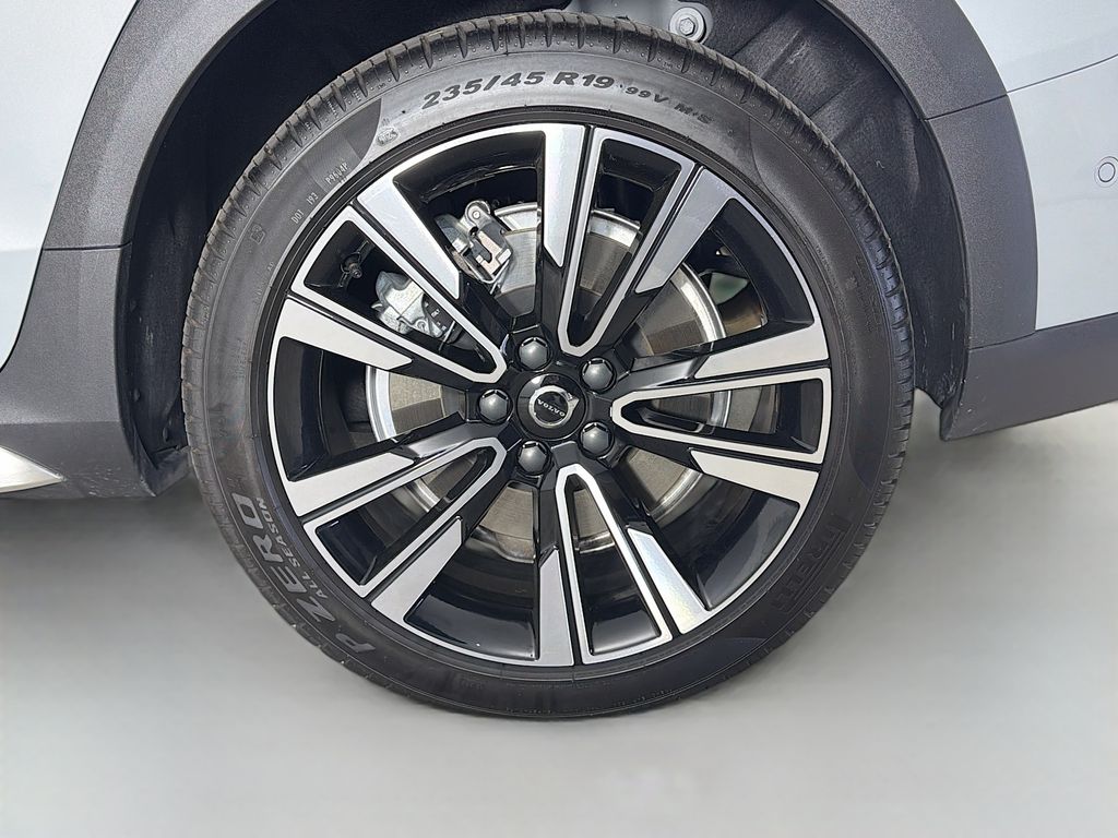 2026 Volvo V60 Cross Country Ultra - Photo 33