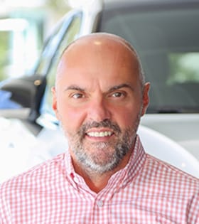 Staff member Nesh Sekulic from 0e2f43ef0932