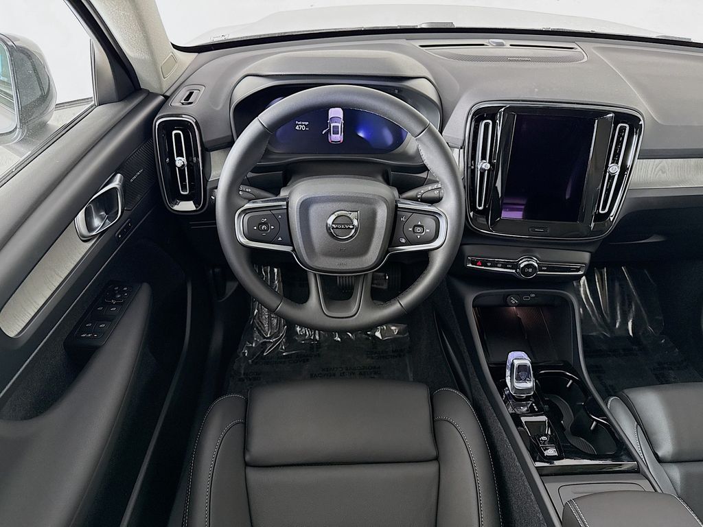 2026 Volvo XC40 Ultra - Photo 23