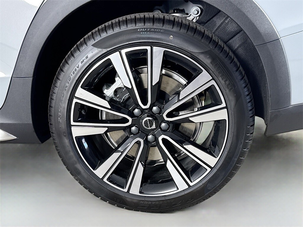 2026 Volvo V60 Cross Country Ultra - Photo 33